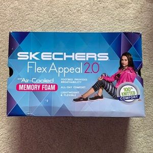 Skechers slip on shoes
